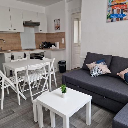 Superbe Appartement - Hypercentre - Rue Madeleine - 6 Personnes 特鲁瓦 外观 照片